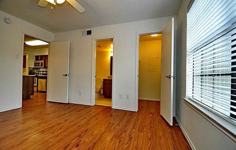 1 Bed 1 Bath - Apartment photo'