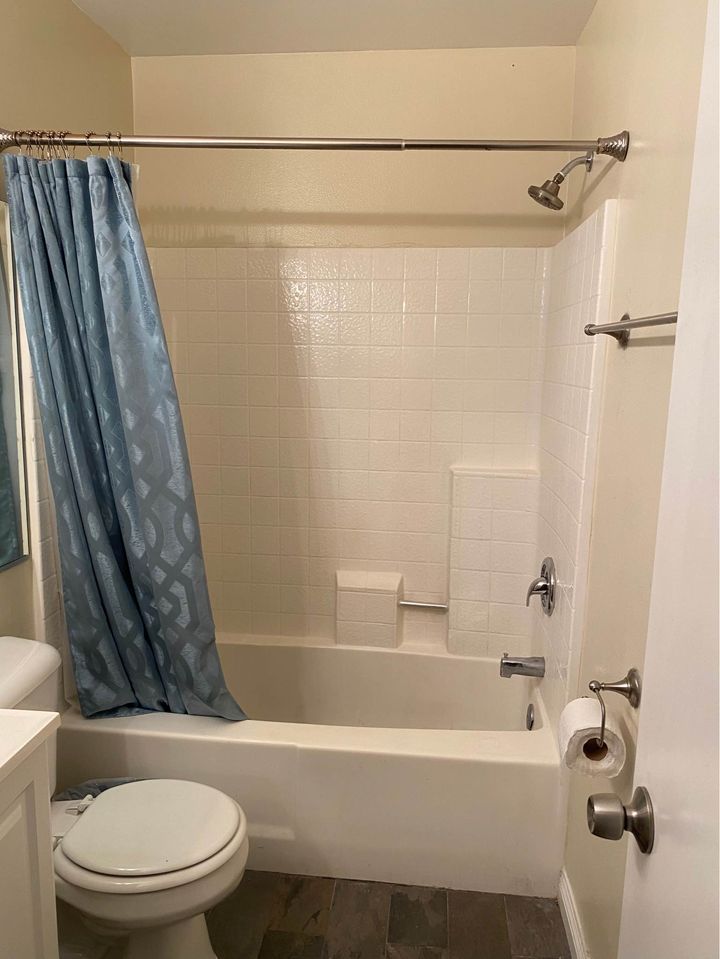 1 Bed 1 Bath - Townhouse photo'