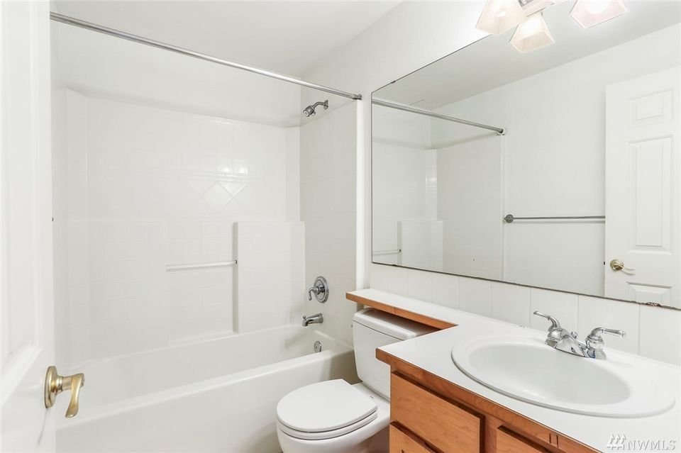 1 Bed 1 Bath Townhouse photo'