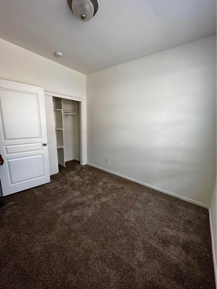 1 Bed 1 Bath - Townhouse photo'