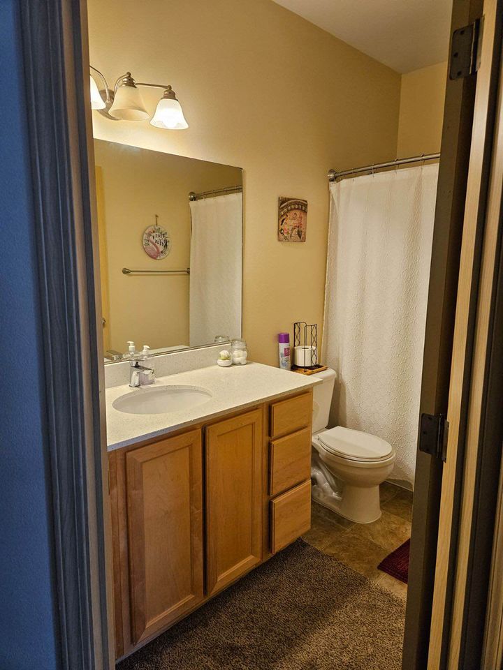 1 Bed 1 Bath - Townhouse photo'