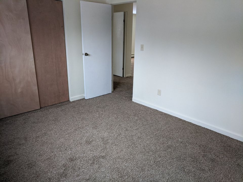 2 Beds 1 Bath Apartment - 10