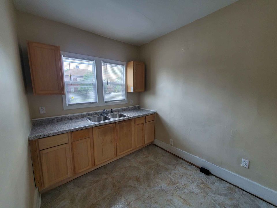 2 Beds 1 Bath - Apartment photo'