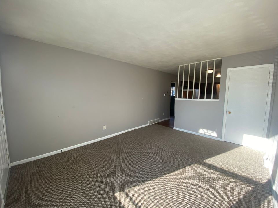 2 Beds 1 Bath Apartment photo'