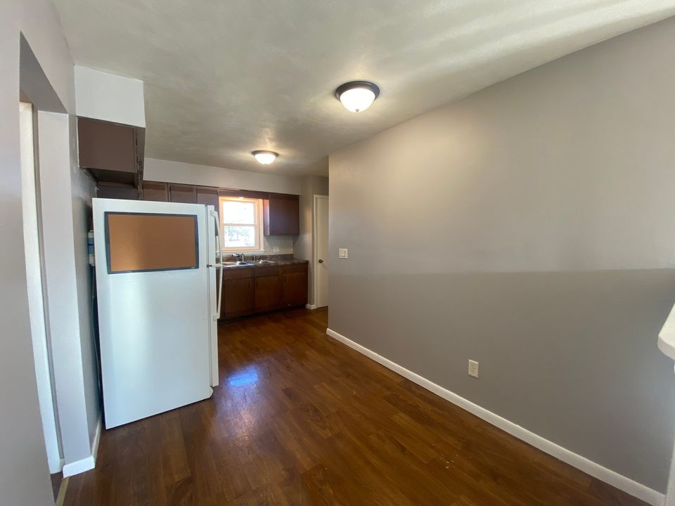 2 Beds 1 Bath Apartment photo'