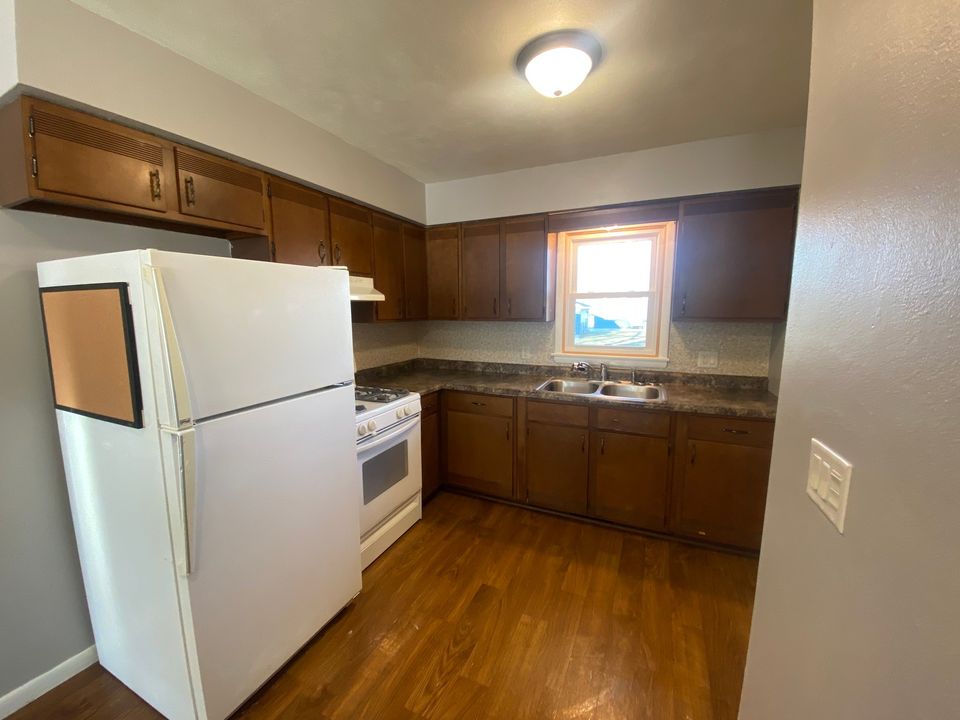 2 Beds 1 Bath Apartment photo'