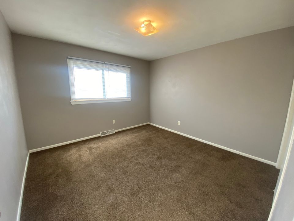 2 Beds 1 Bath Apartment photo'