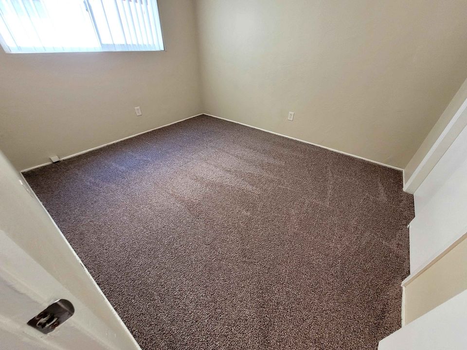 2 Beds 1 Bath Apartment photo'