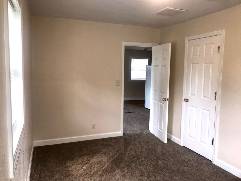 2 Beds 1 Bath Apartment/condo photo'