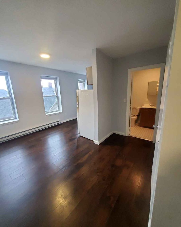 2 Beds 1 Bath - Apartment photo'