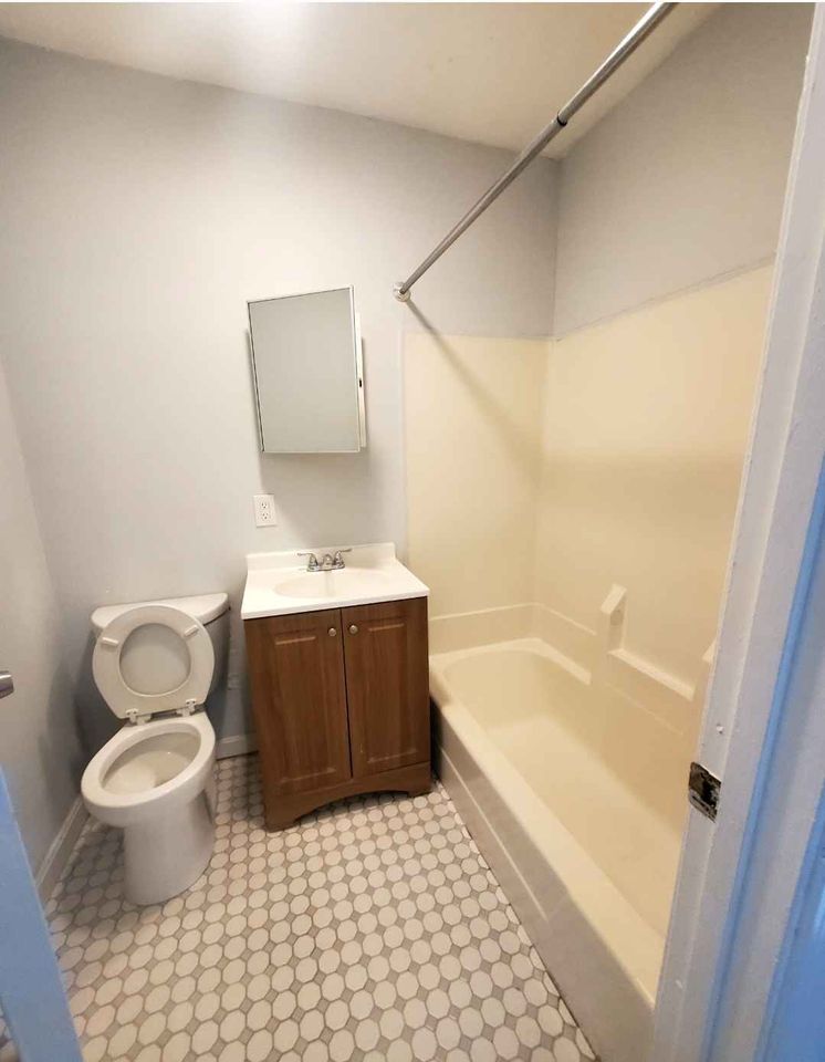 2 Beds 1 Bath - Apartment photo'