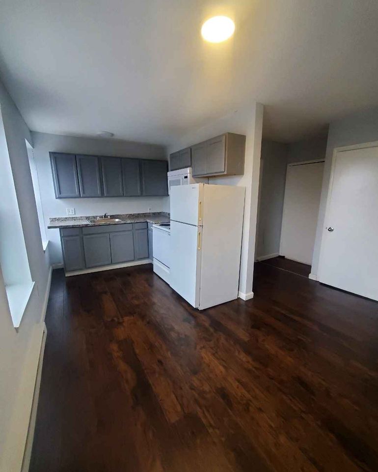 2 Beds 1 Bath - Apartment photo'