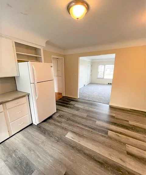 2 Beds 1 Bath - Apartment photo'