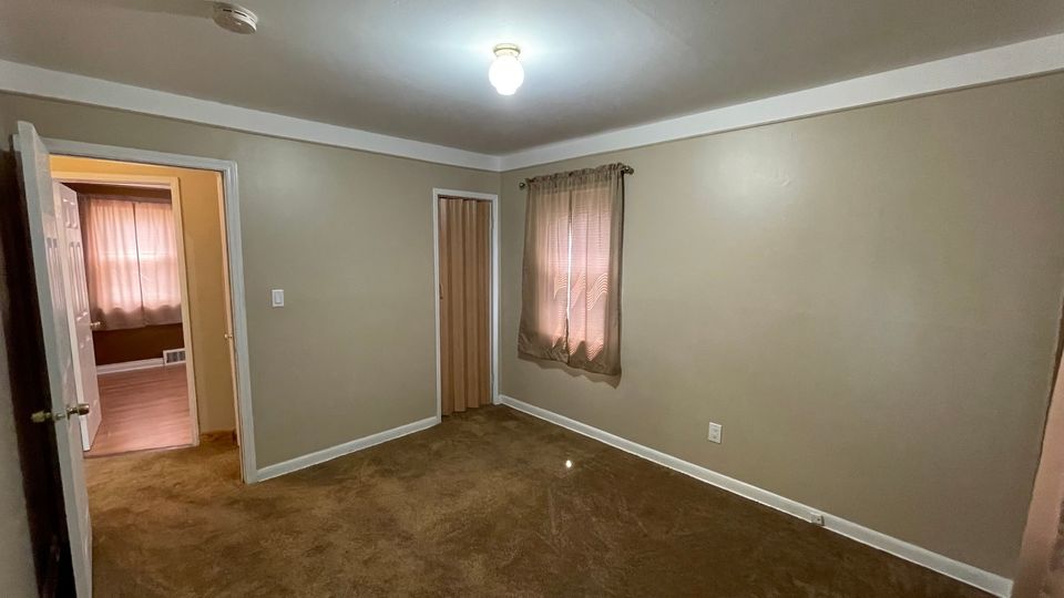 2 Beds 1 Bath House photo'