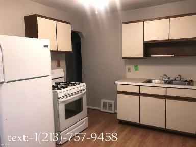 3 Beds 1 Bath - Apartment photo'