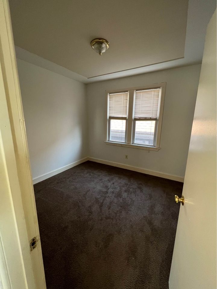 3 Beds 1 Bath - House photo'