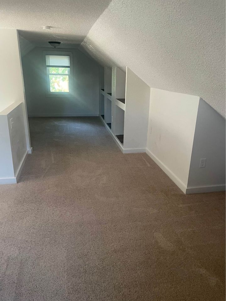 3 Beds 1 Bath - House photo'