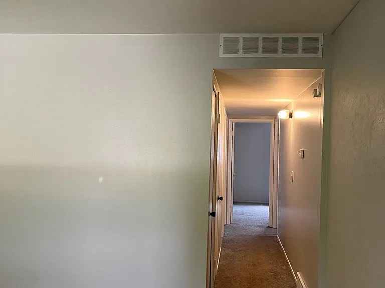 3 Beds 1 Bath - House photo'