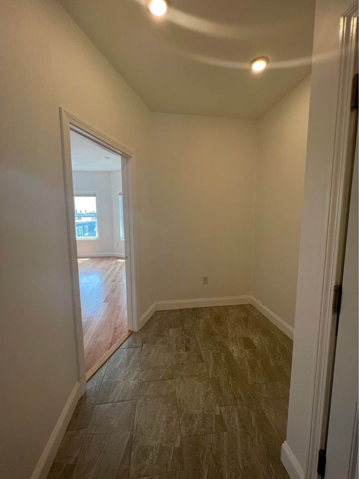 4 Beds 1 Bath - Apartment photo'