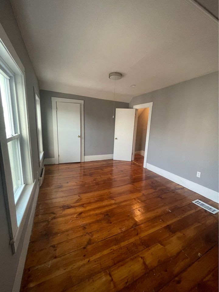 4 Beds 1 Bath - Apartment photo'