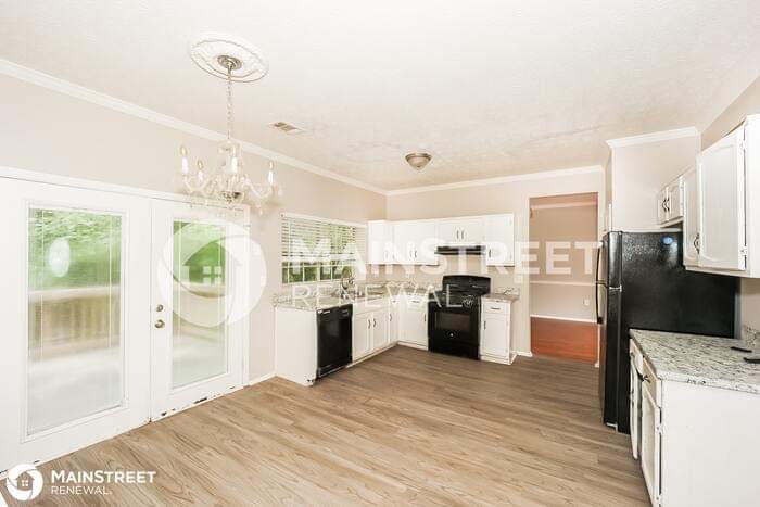 4bed 2bath with 2006sqft for rent (house) photo'