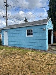 South Tacoma cozy house rent i-5 easy access