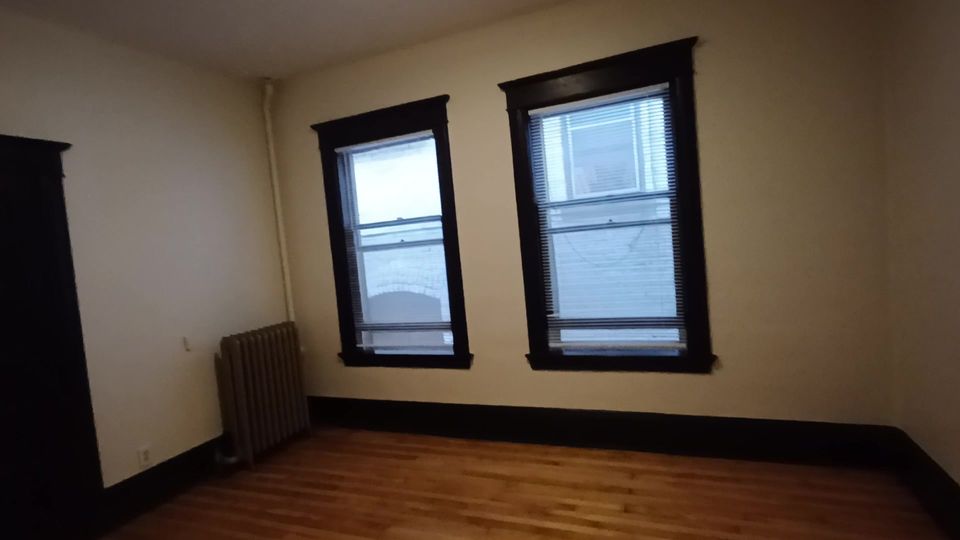 2 Beds 1 Bath Apartment photo'