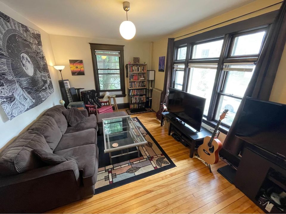 2 Beds 1 Bath Apartment photo'