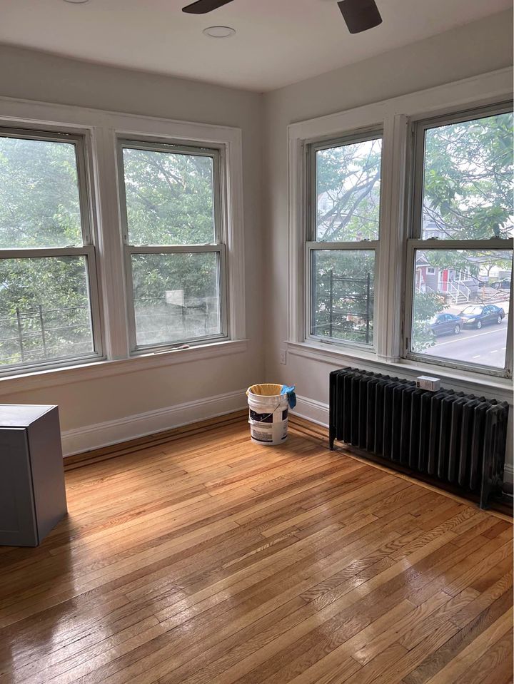 3 Beds 1 Bath - Apartment