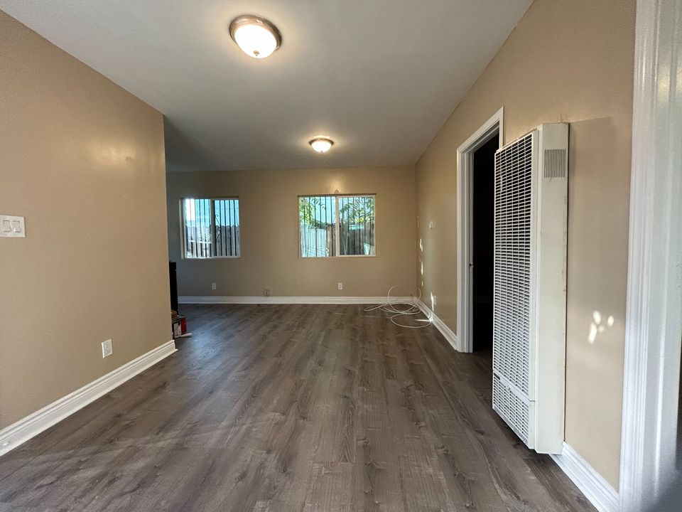 2 Beds 1 Bath House photo'