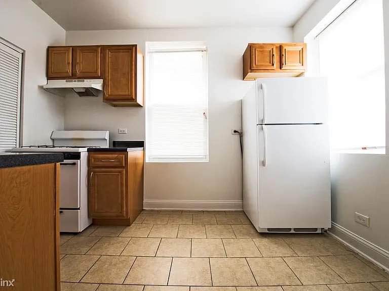 2 Beds 1 Bath - Townhouse photo'