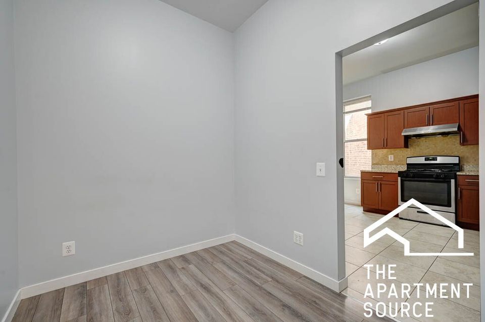 2736 South Princeton, #2R, Chicago, IL 60616 (Bridgeport) photo'