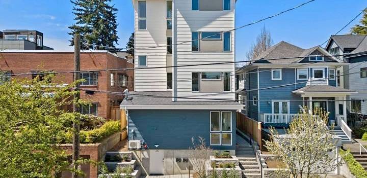 1 Bed Apartment available for move in as soon as possible at 621 Malden Ave E - 33 Seattle, WA 98112