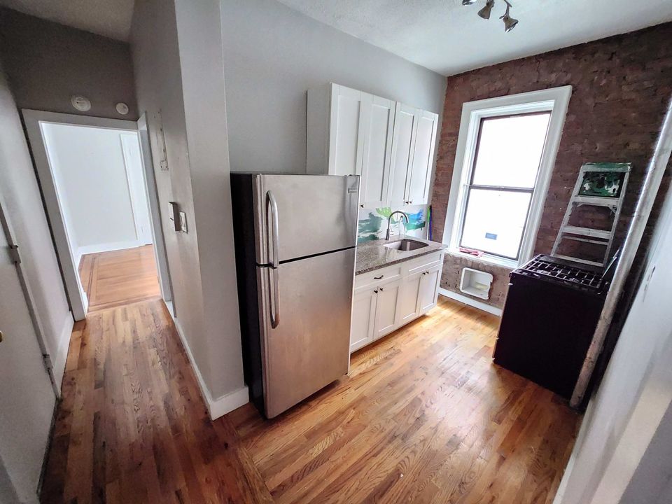 1 Bed 1 Bath - Apartment photo'