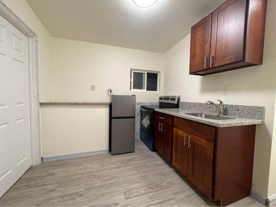 1 Bed 1 Bath - Apartment photo'