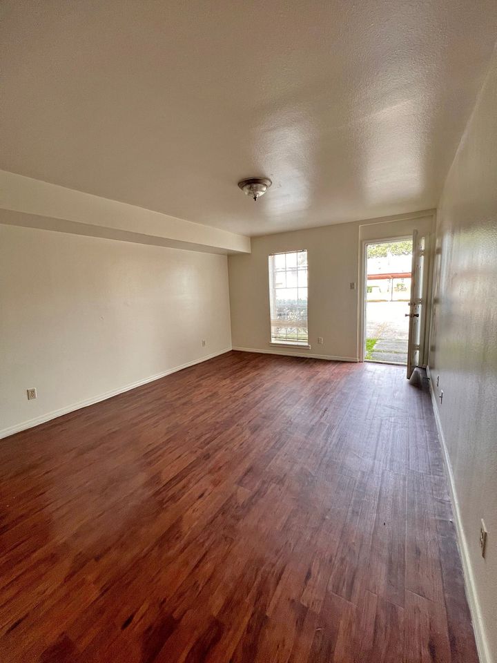 1 Bed 1 Bath Apartment photo'