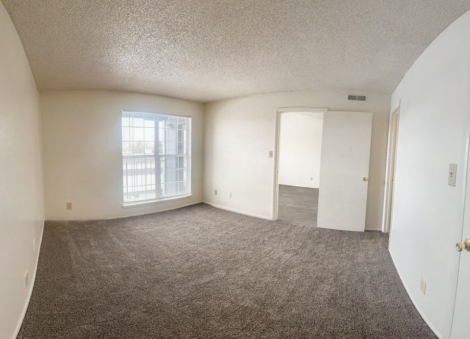 1 bed 1 bath Flat photo'