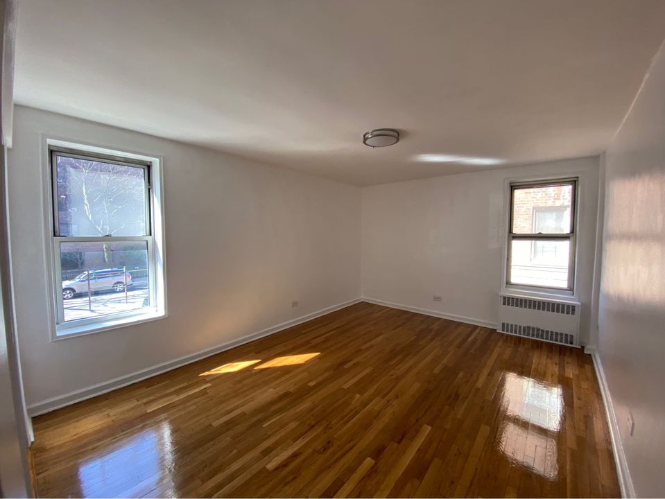 2 Beds 1 Bath - Apartment photo'