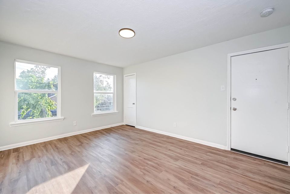 2 Beds 1 Bath - Apartment photo'