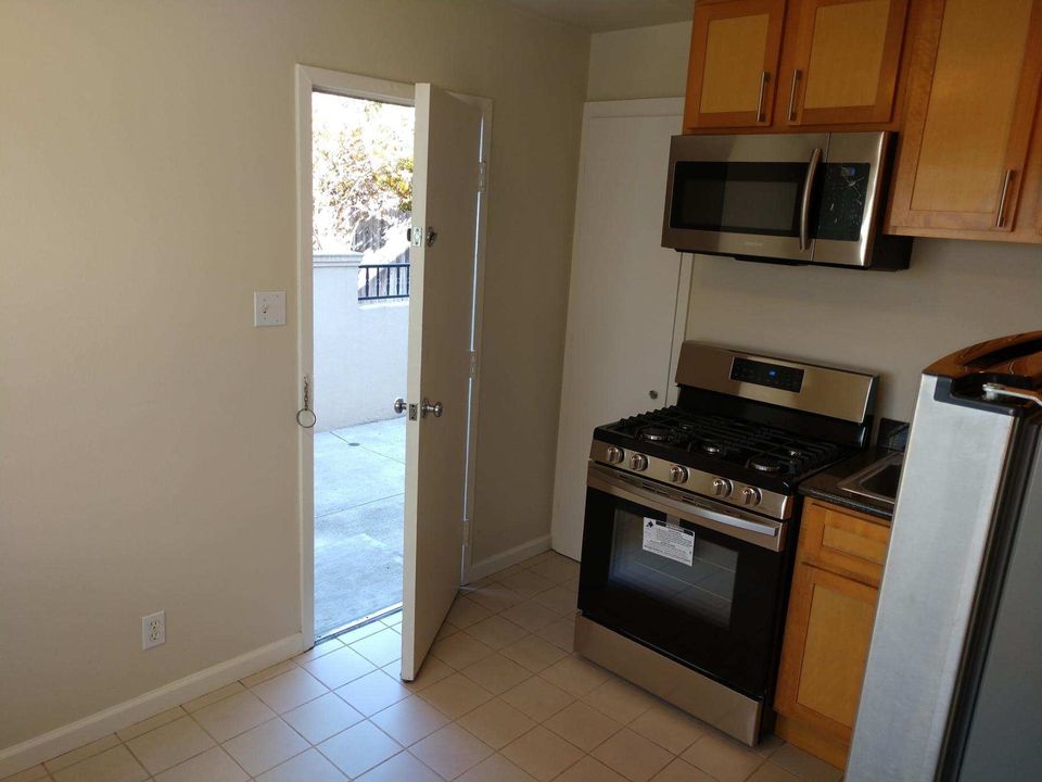 2 Beds 1 Bath Apartment photo'