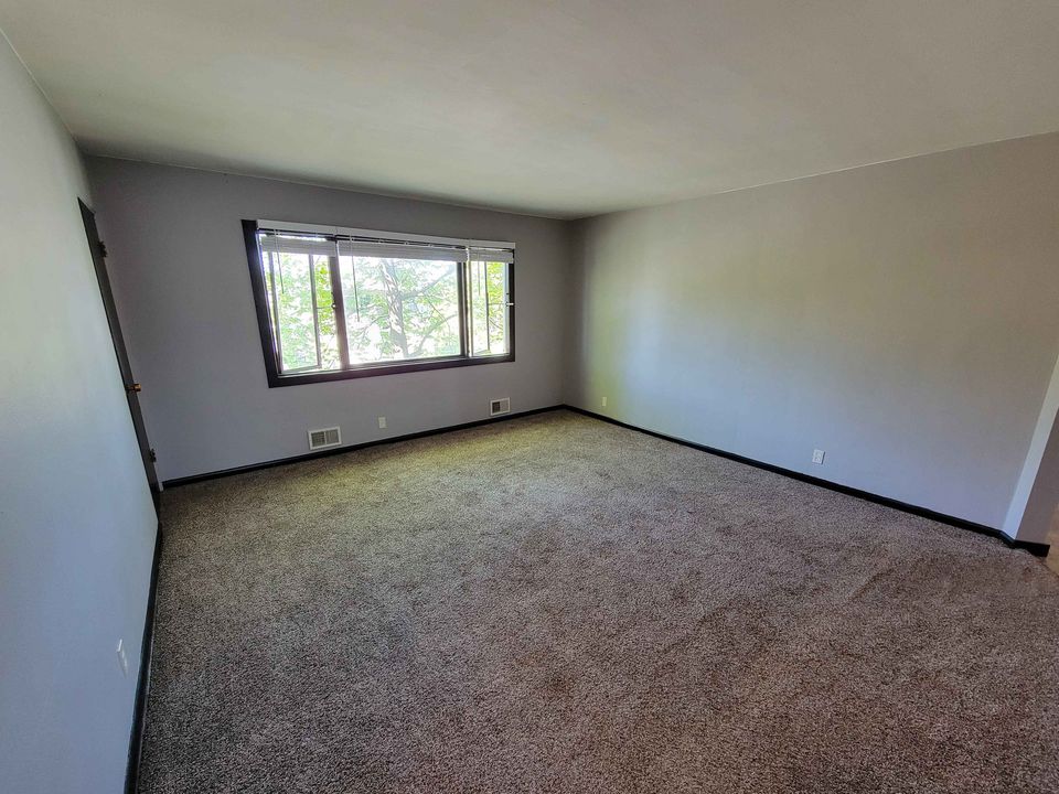 2 Beds 1 Bath - Apartment photo'