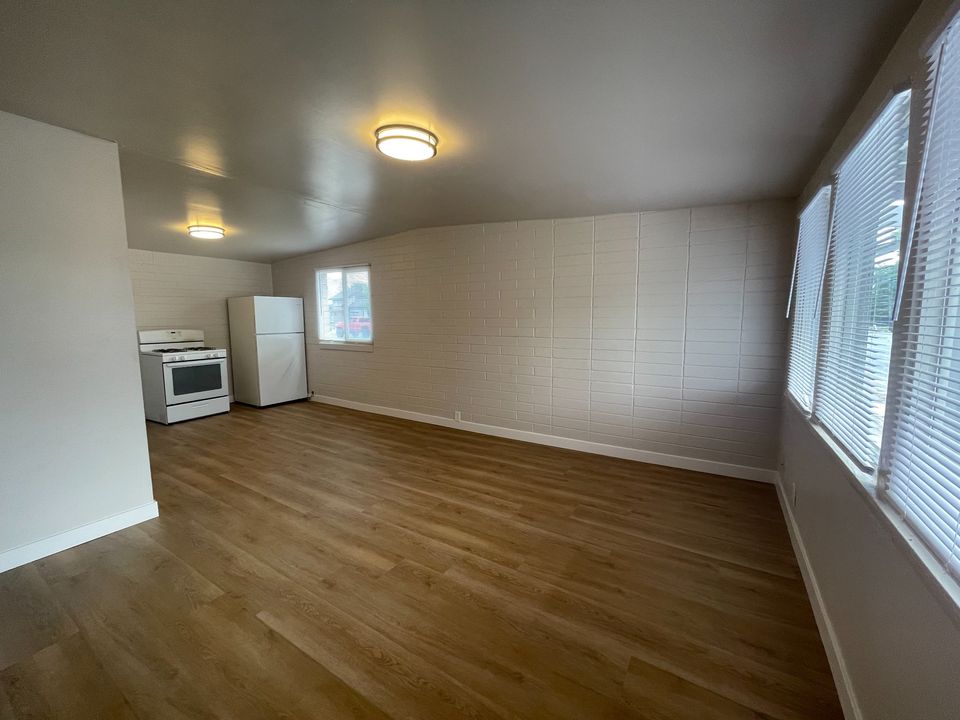 2 Beds 1 Bath Apartment photo'