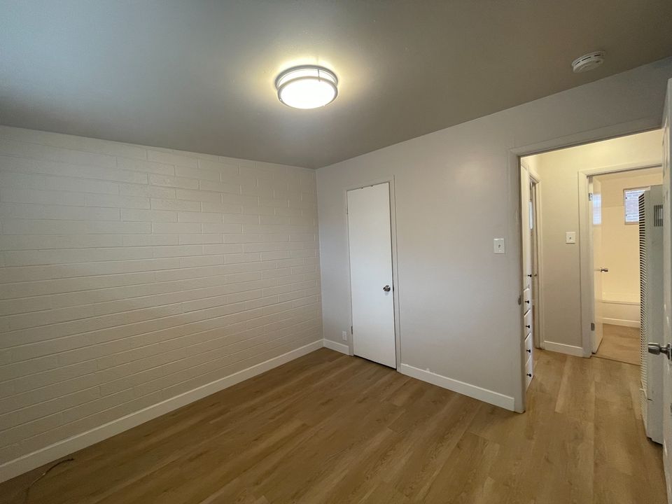 2 Beds 1 Bath Apartment photo'