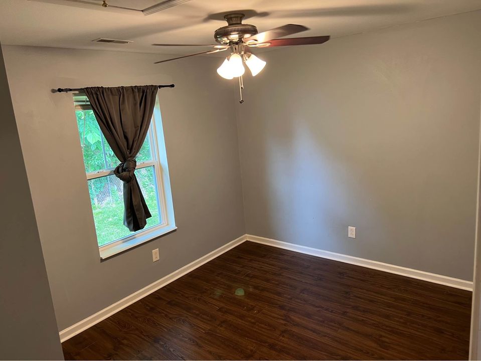 2 Beds 1 Bath - House photo'