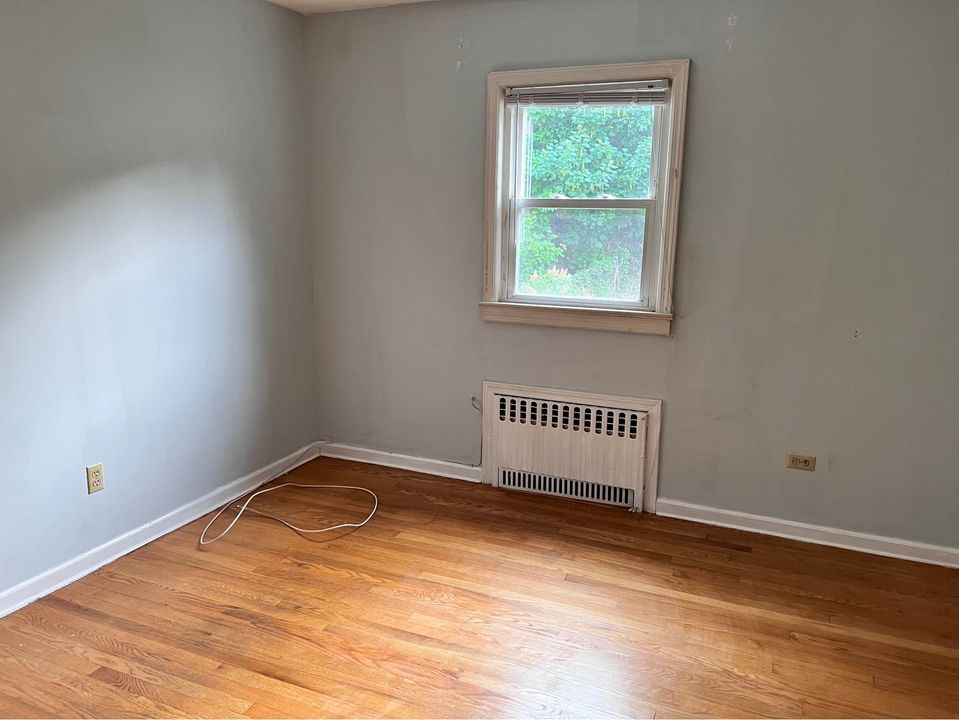 2 Beds 1 Bath - House photo'