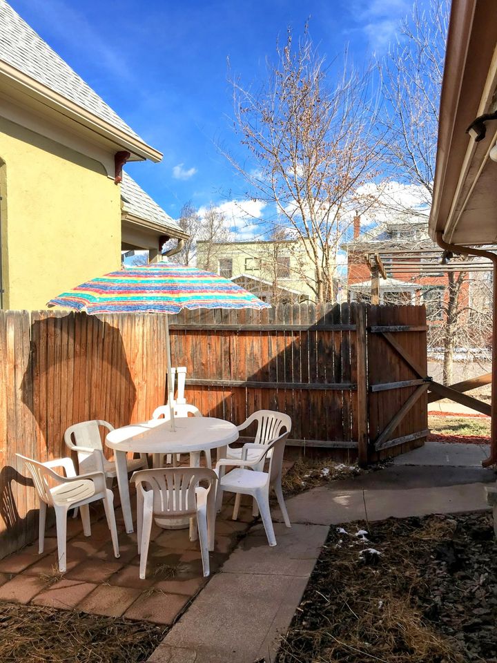 2 Beds 1 Bath Townhouse photo'