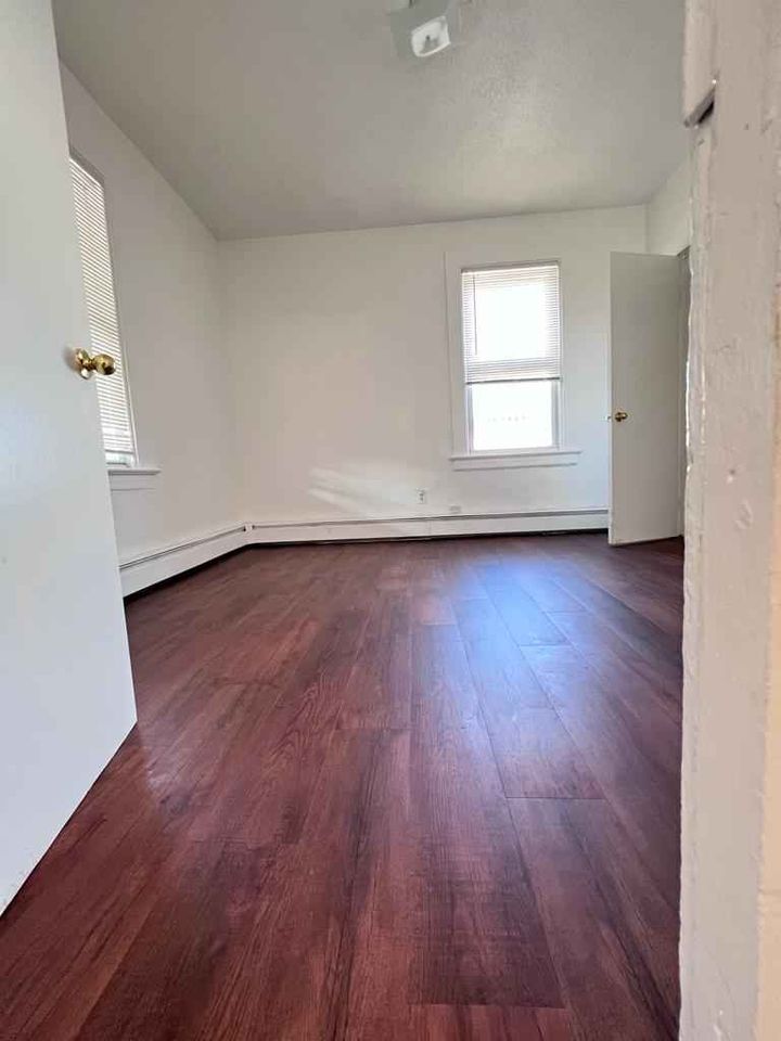 3 Beds 1 Bath - Apartment photo'