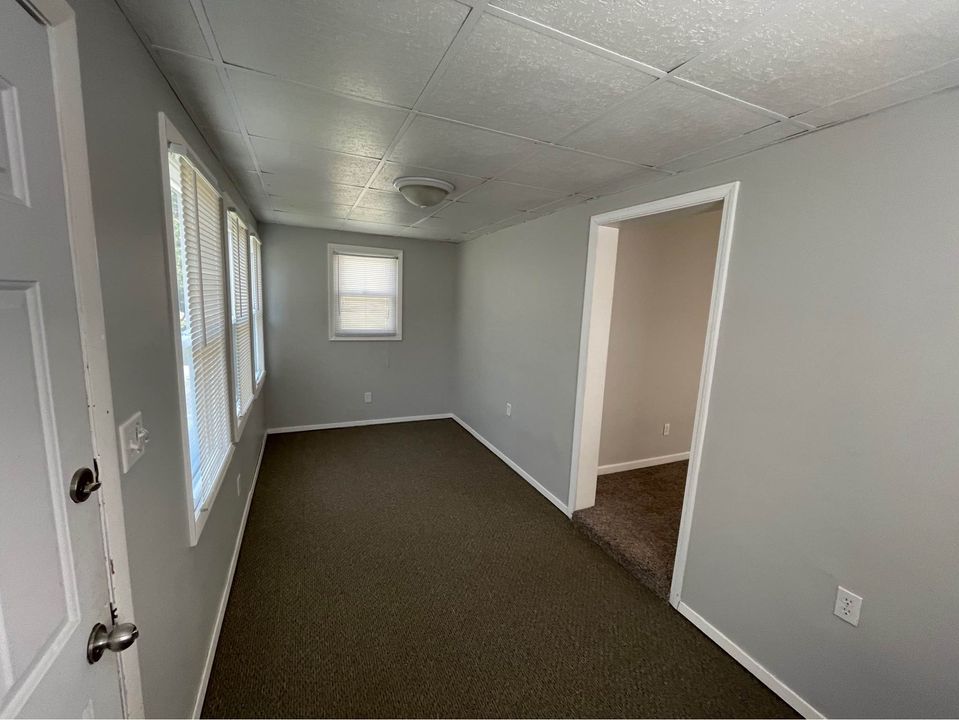 3 Beds 1 Bath - House photo'