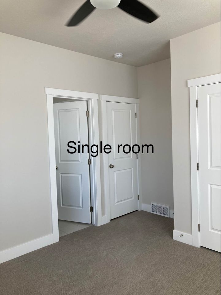 Private Room For Rent photo'