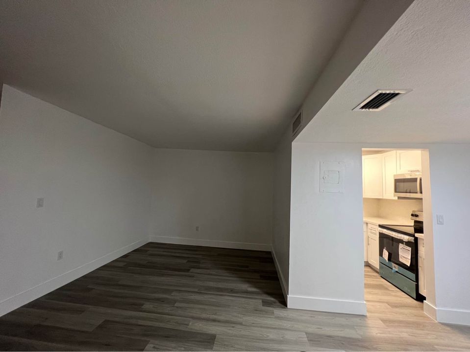 1 Bed 1 Bath - Apartment photo'